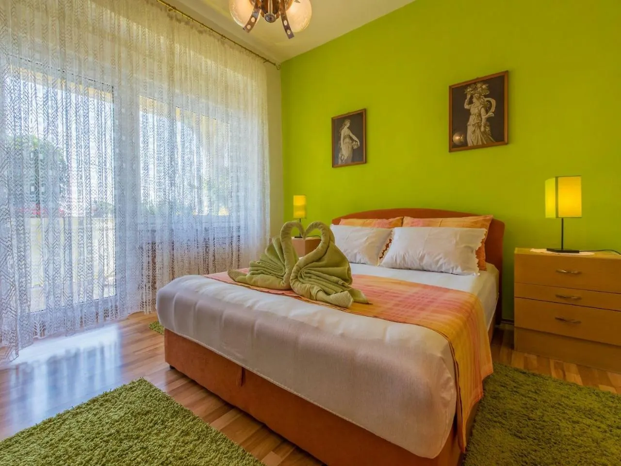 Apartments Ljiljana Dramalj 0*,